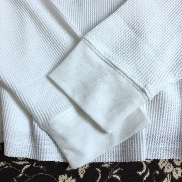 Reposh • Long Sleeve Waffle Knit Top/Tee - Picture 4 of 5